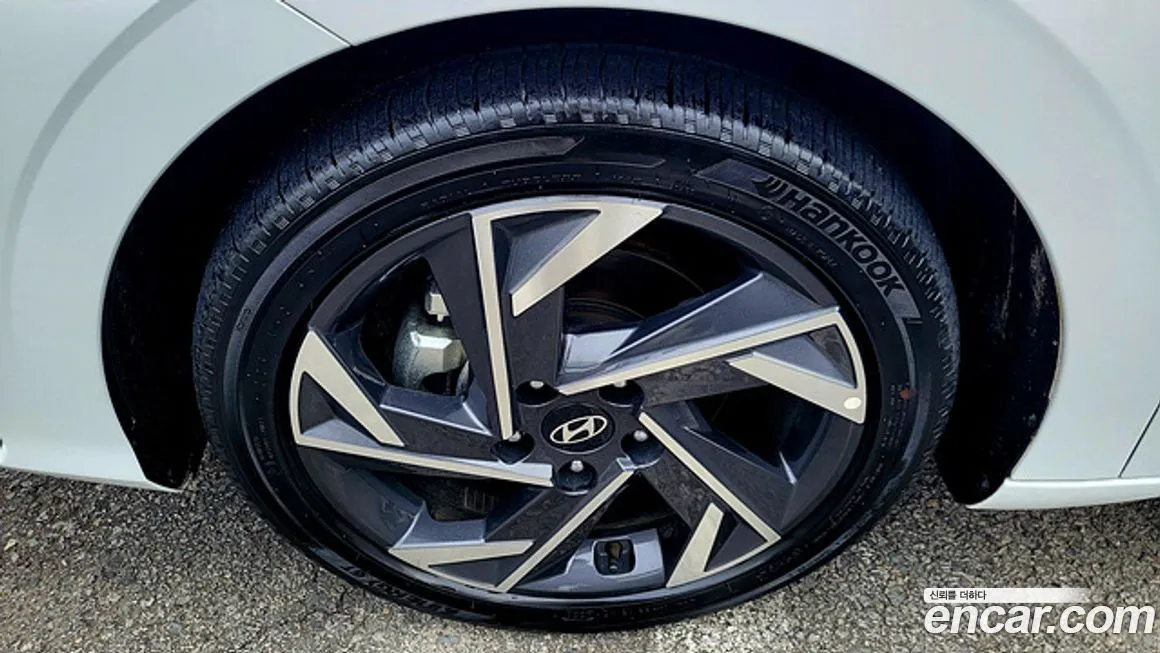 Hyundai AVANTE — фото 5