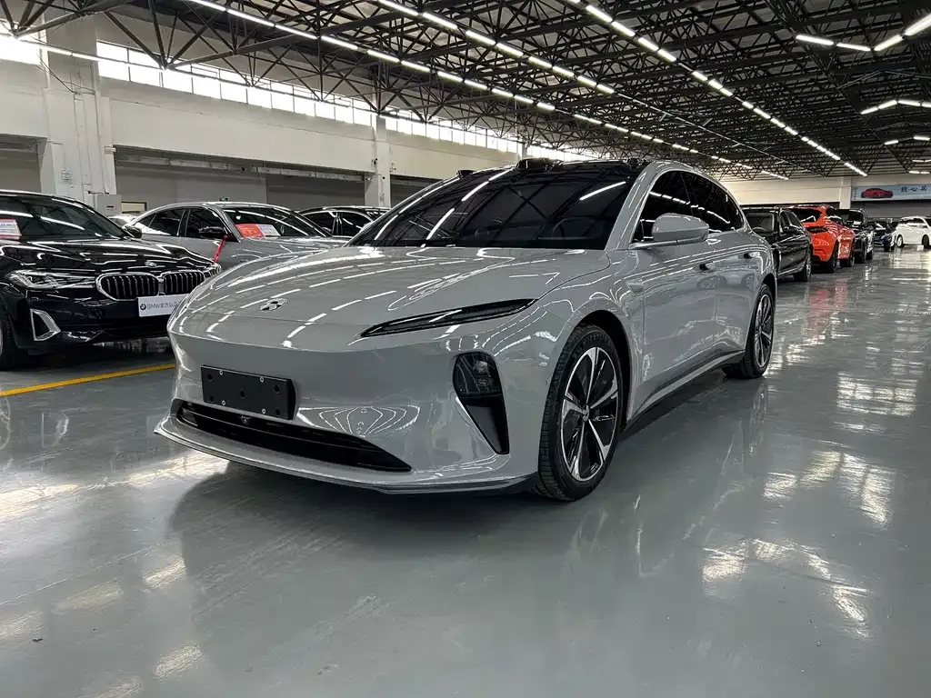 NIO ET5T — фото 1