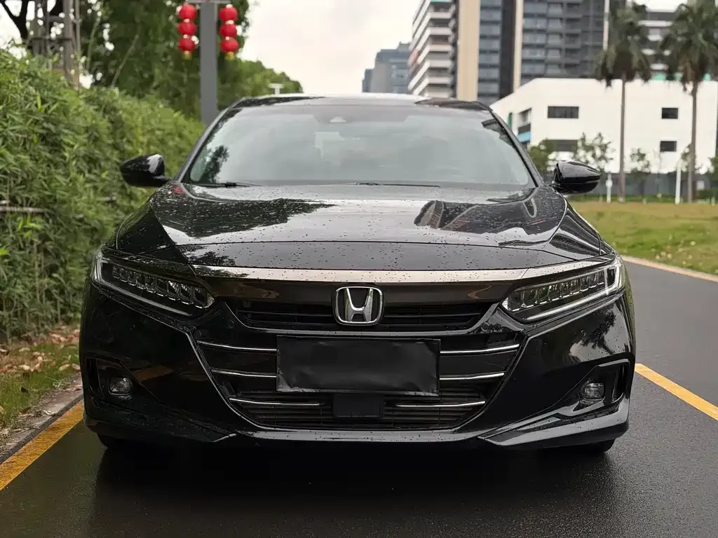 Honda Accord — фото 2