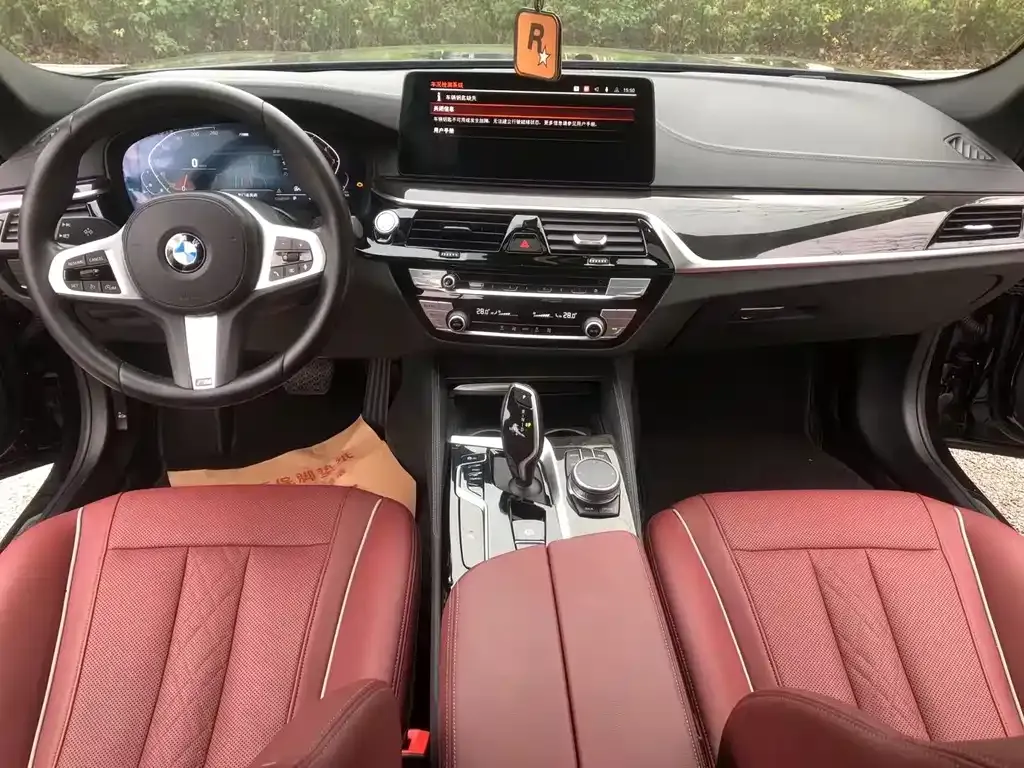 BMW 5 Series — фото 3