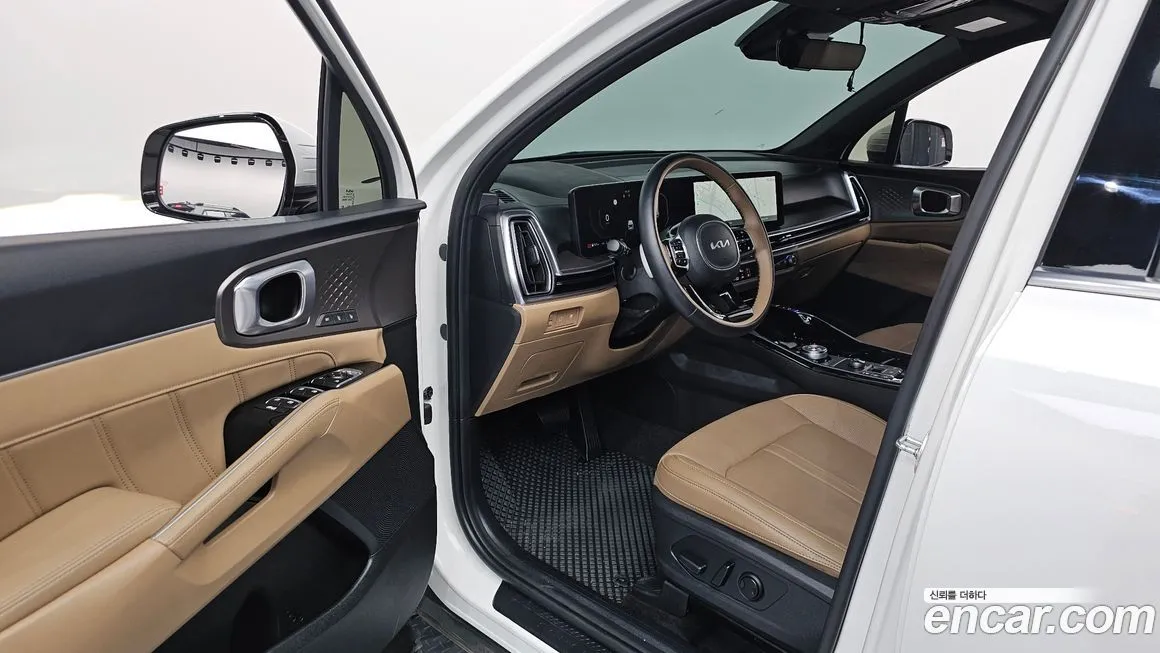 Kia Sorento — фото 10