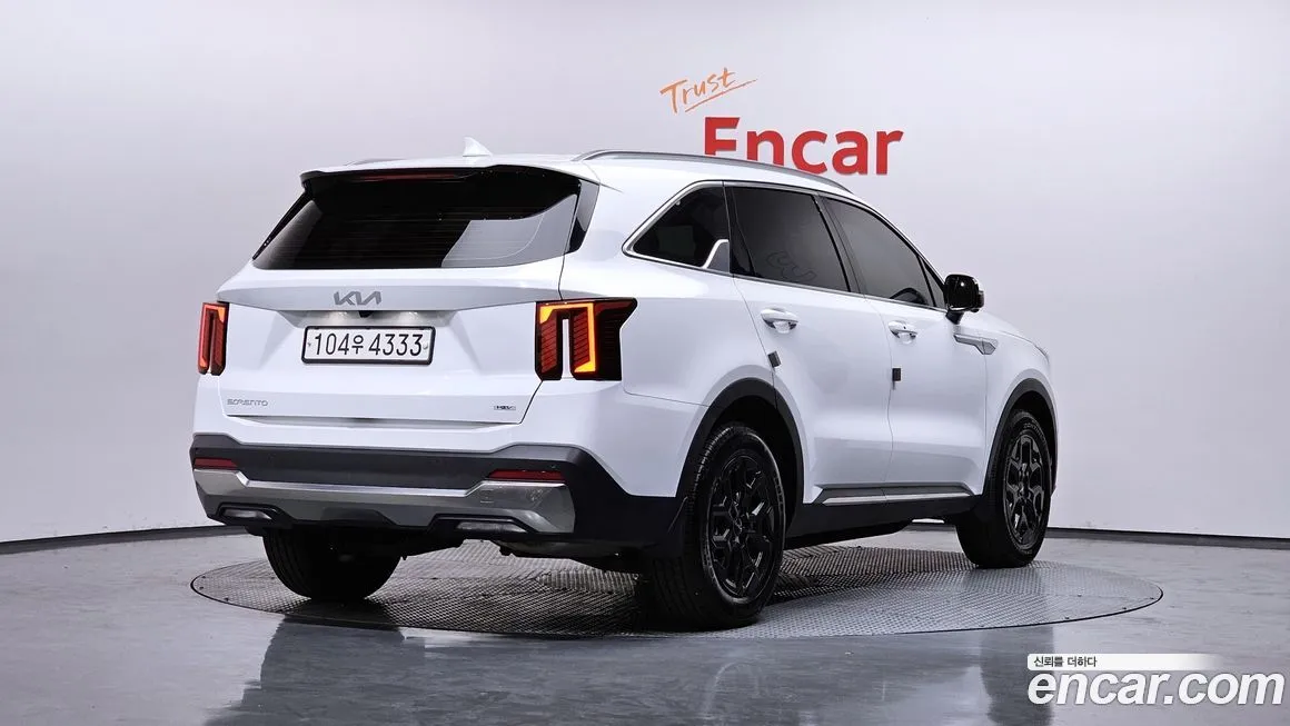 Kia Sorento — фото 6