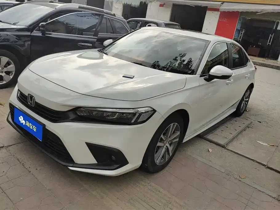 Honda Civic — фото 1