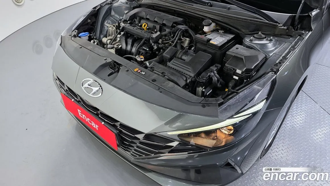 Hyundai AVANTE — фото 5