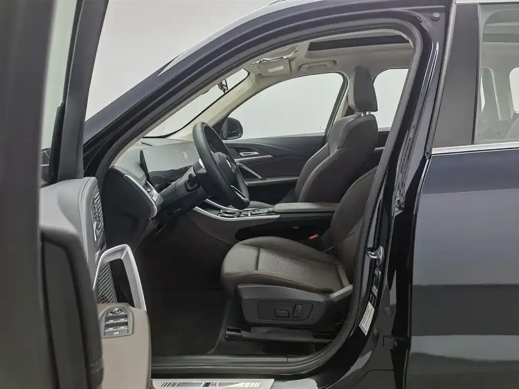 BMW X1 2024 из CN, фото 7