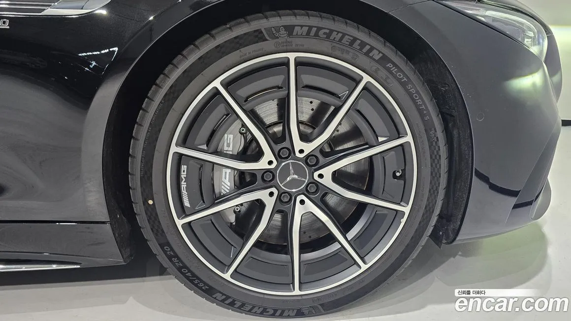 Mercedes-Benz SL-Class 2025 из KR, фото 9