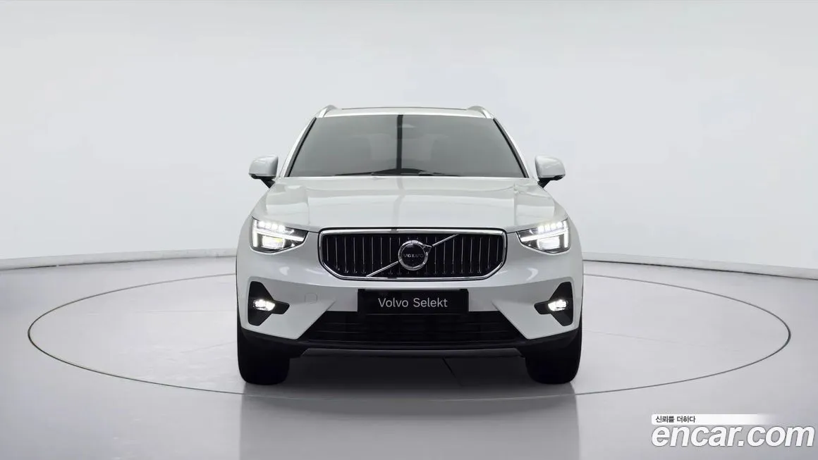 Volvo XC40 2025 из KR, фото 5