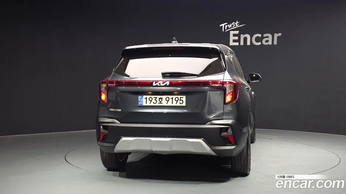 Kia Seltos 2023 из KR, фото 2