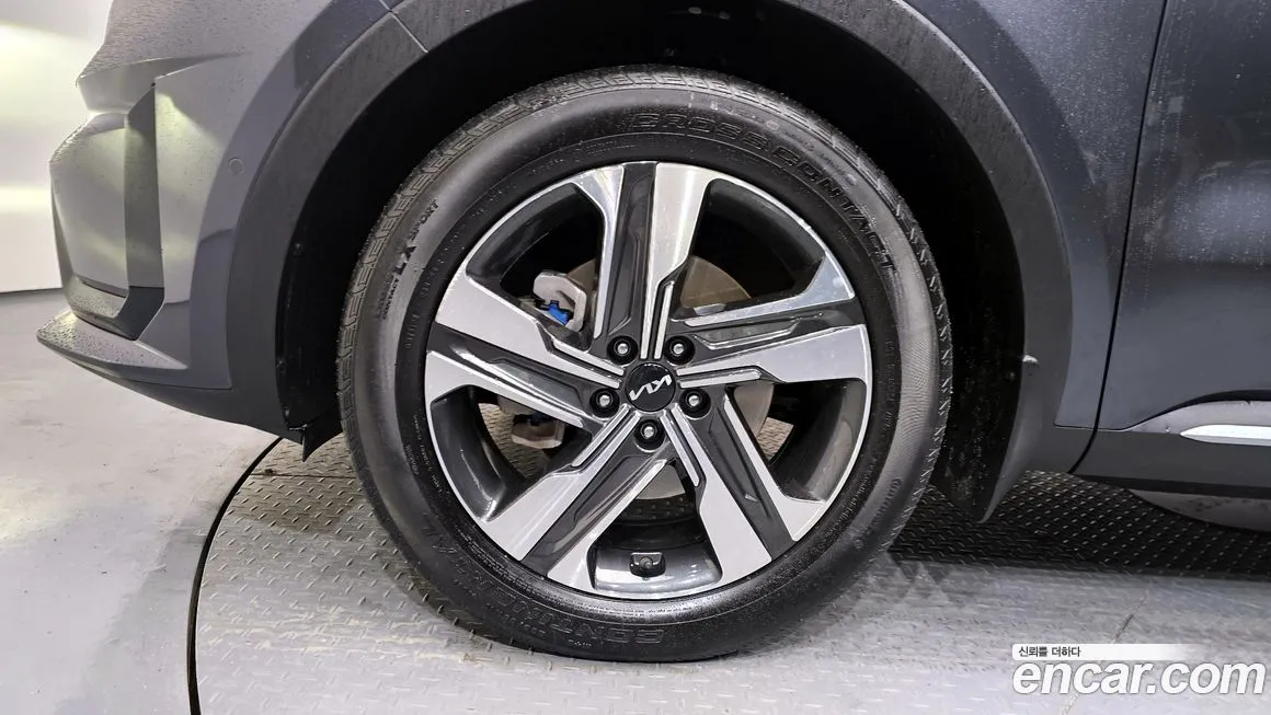 Kia Sorento — фото 3