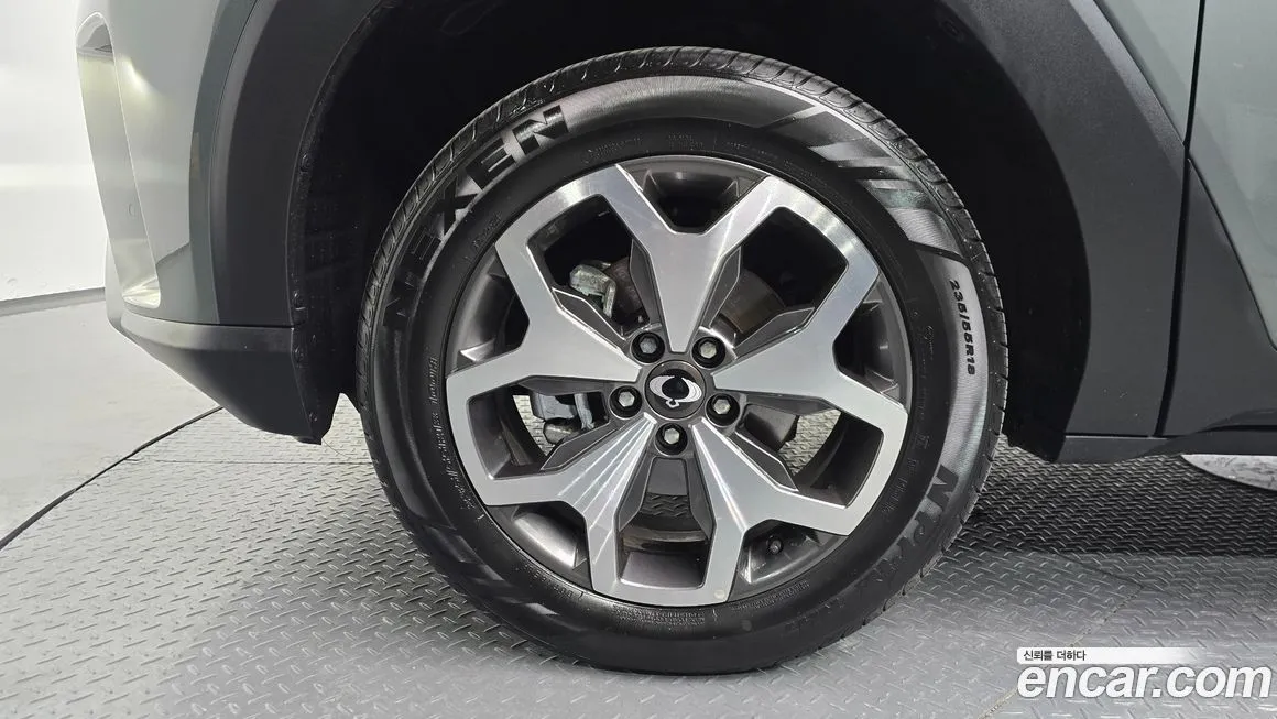 KG Mobility (Ssangyong) Torres — фото 10