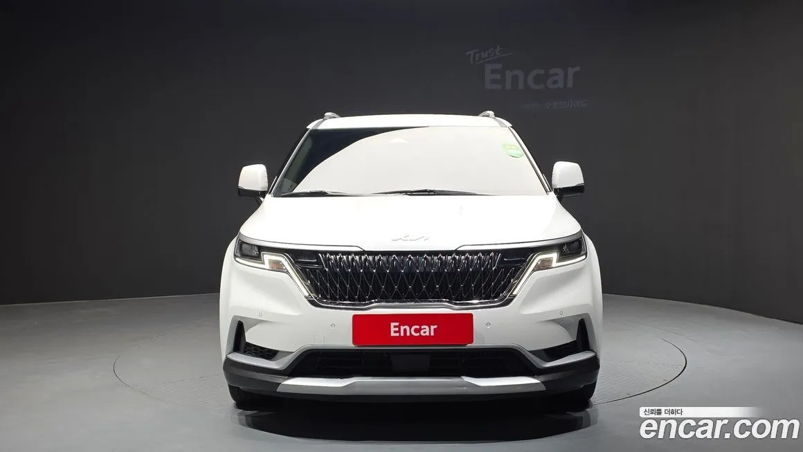 Kia Carnival 2023 из KR, фото 2