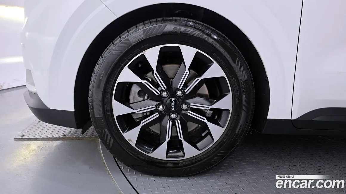 Kia Carnival 2023 из KR, фото 4