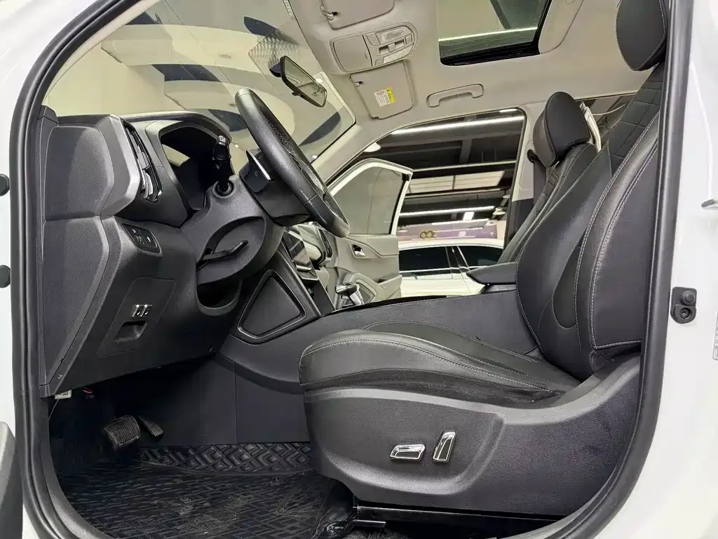 Hyundai ix35 — фото 10