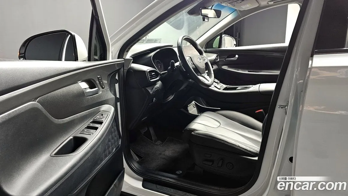 Hyundai Santafe — фото 8