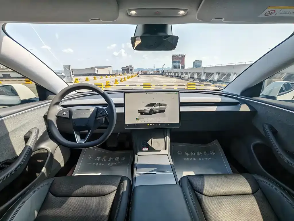 Tesla Model 3 — фото 5