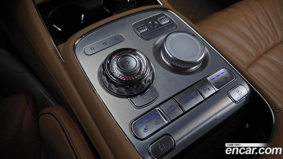 Genesis G90 — фото 10
