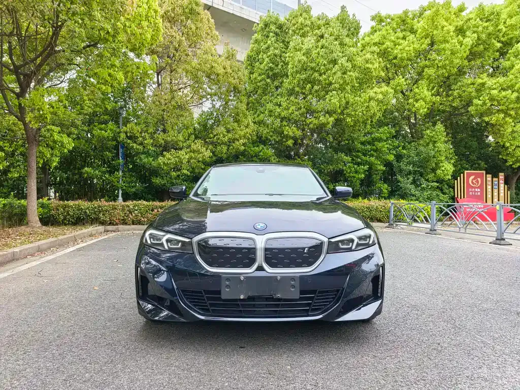 BMW i3 — фото 7