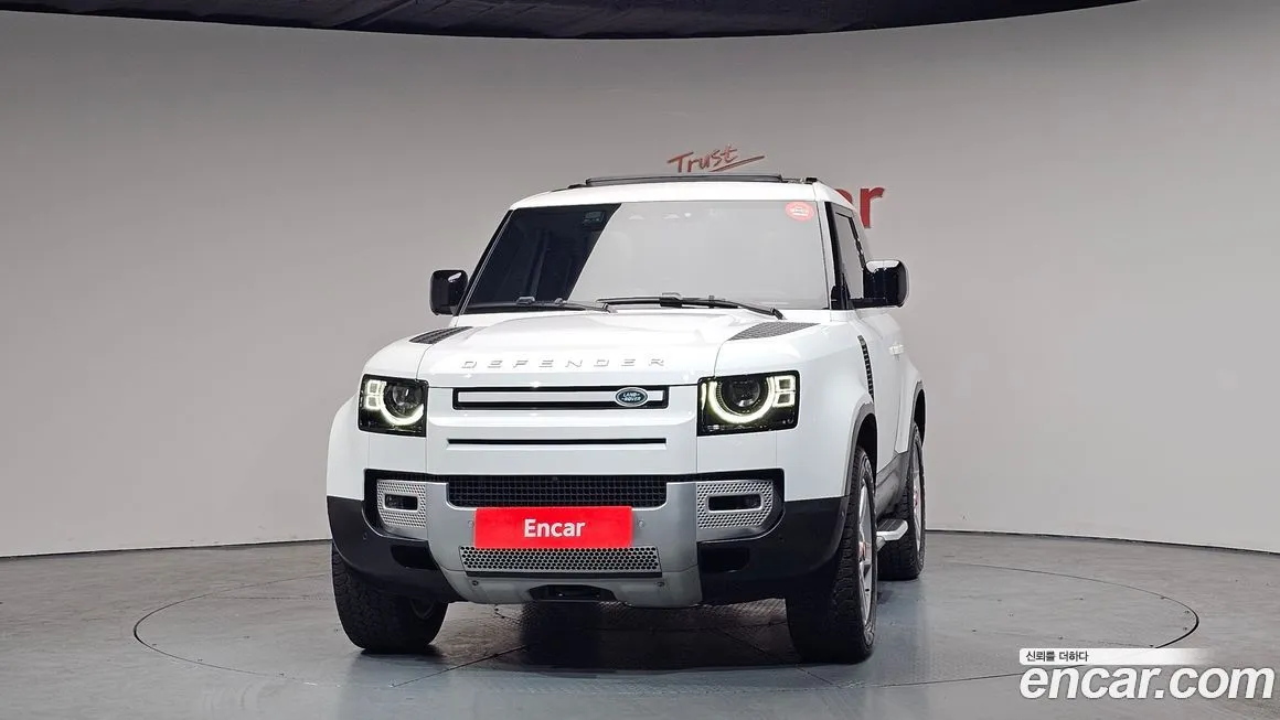 Land Rover Defender 2022 из KR, фото 2