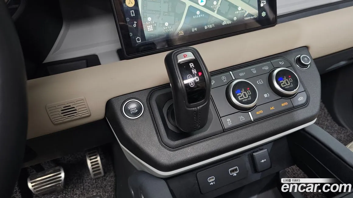 Land Rover Defender 2022 из KR, фото 8