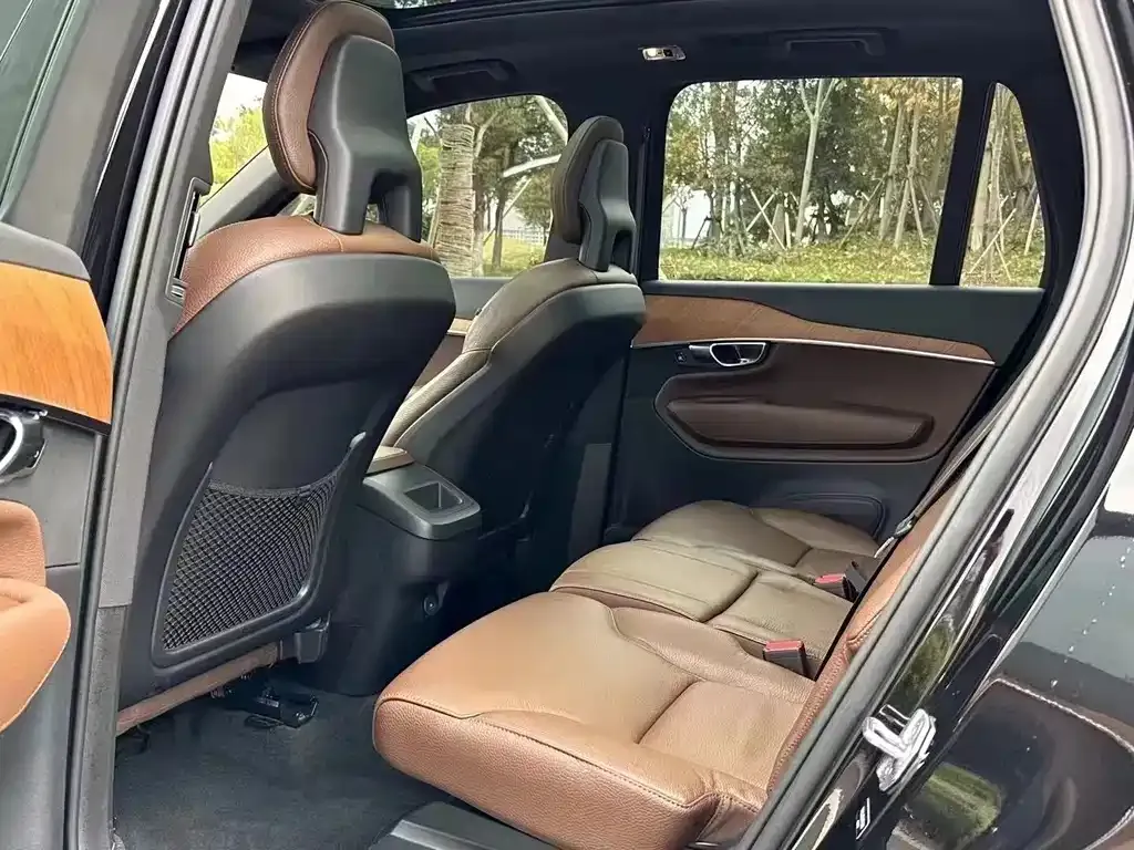 Volvo XC90 2022 из CN, фото 2