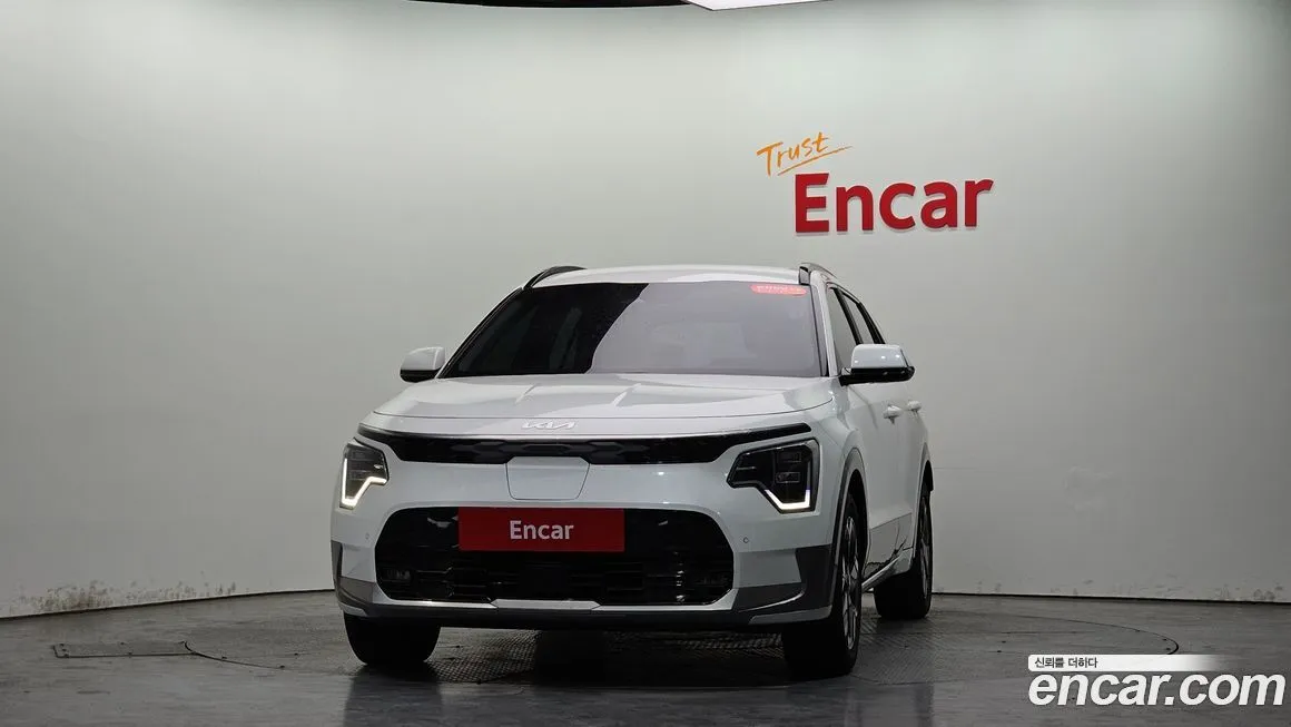 Kia Niro 2024 из KR, фото 2