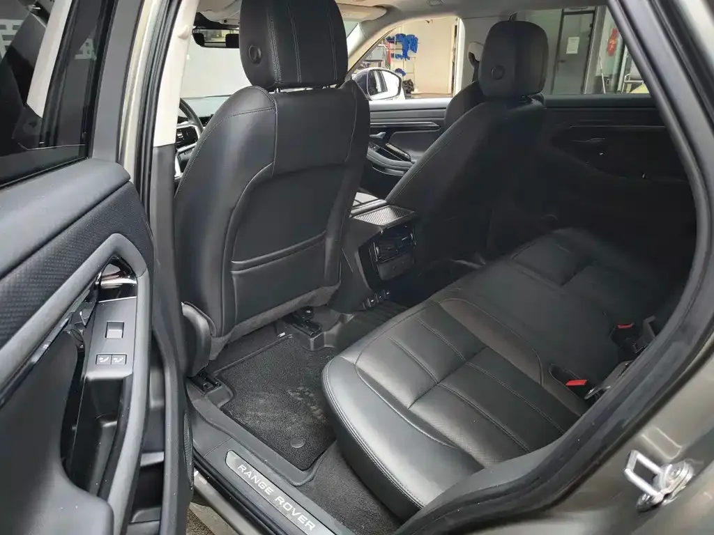 Land Rover Evoque — фото 3