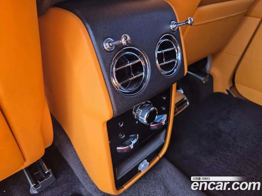 Rolls-Royce Cullinan 2022 из KR, фото 9