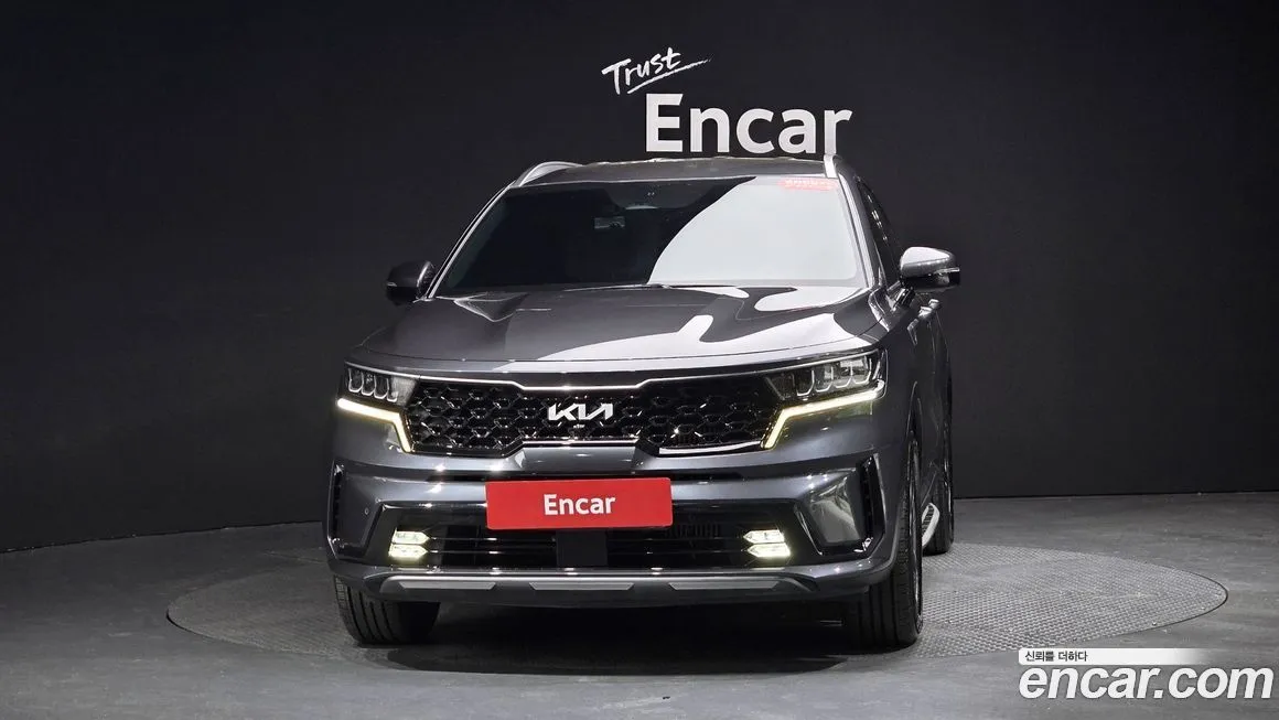 Kia Sorento — фото 5