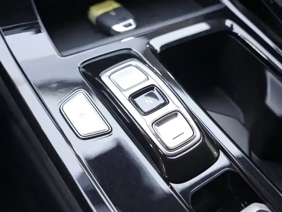 Hyundai Custo — фото 9