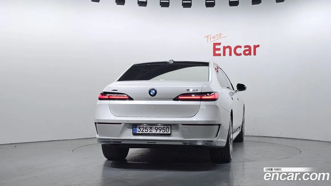 BMW 7-Series 2024 из KR, фото 3