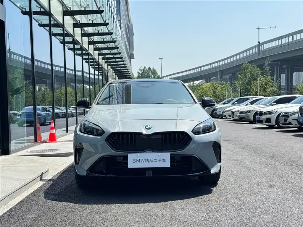 BMW 2 Series 2025 из CN, фото 7