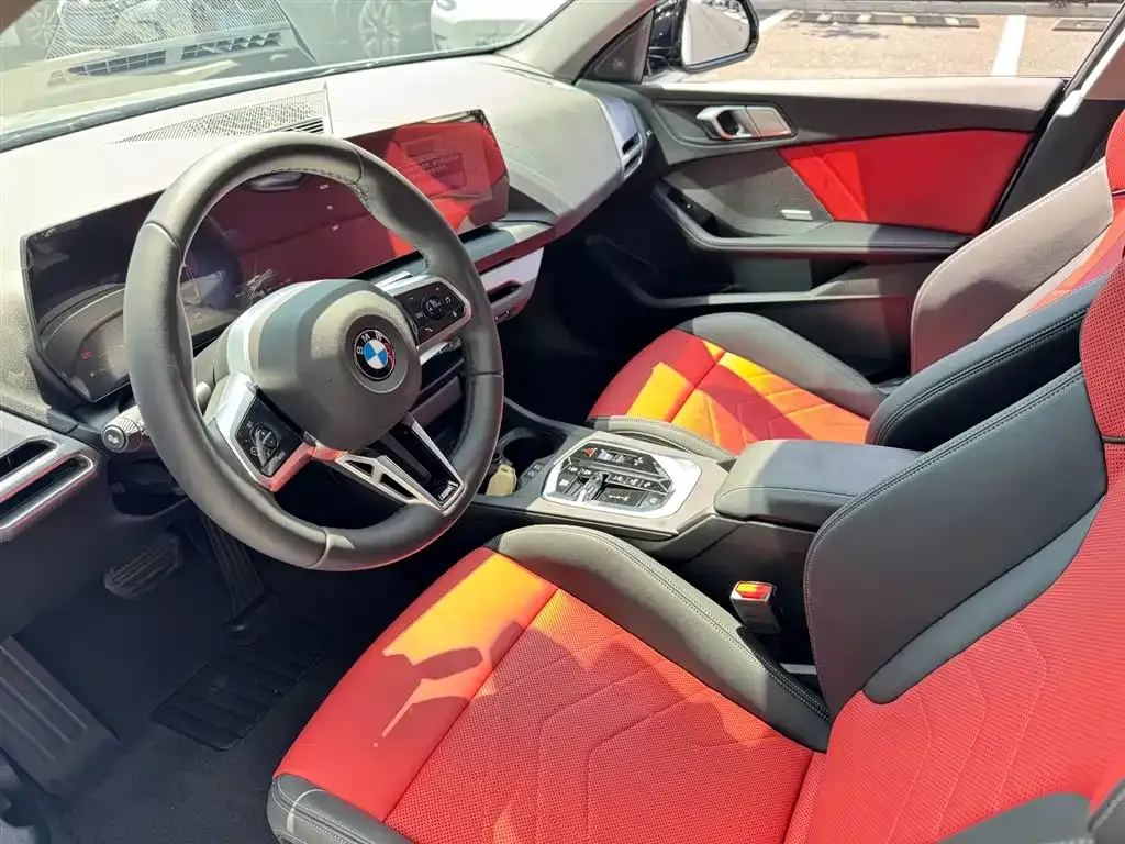 BMW 2 Series 2025 из CN, фото 9