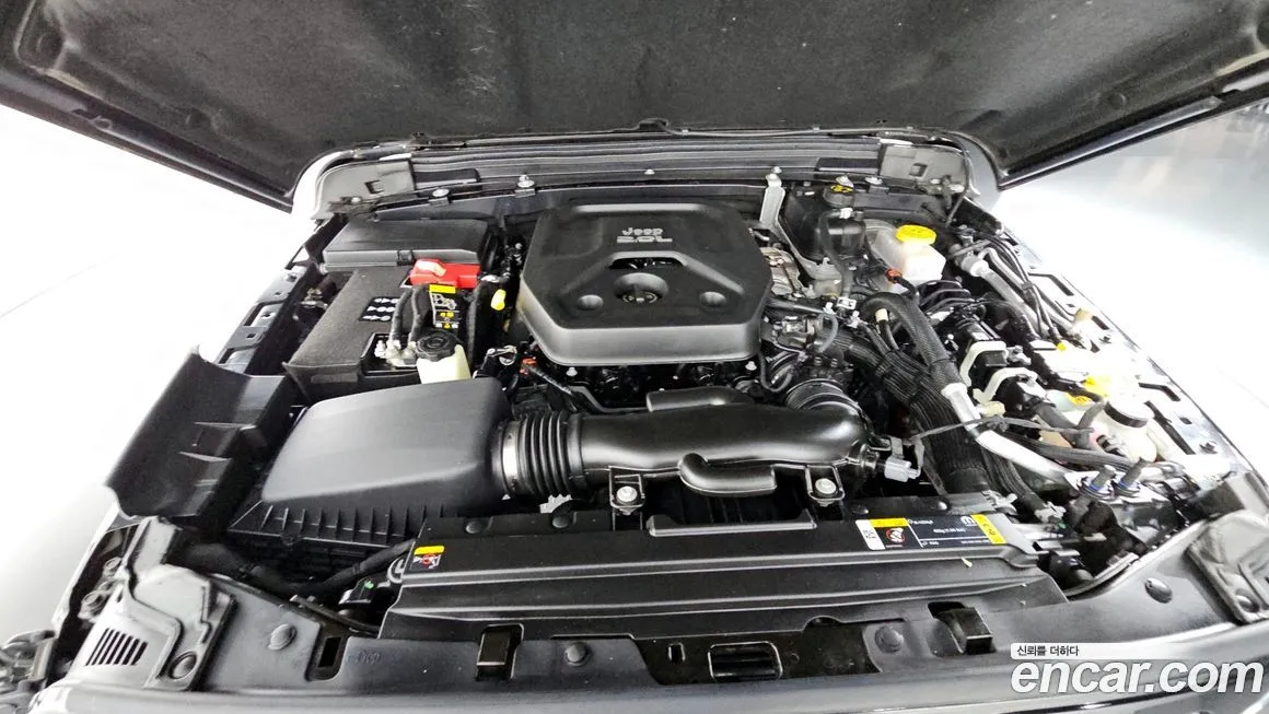 Jeep Wrangler 2022 из KR, фото 6