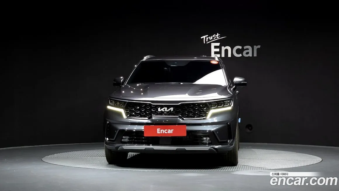 Kia Sorento — фото 5