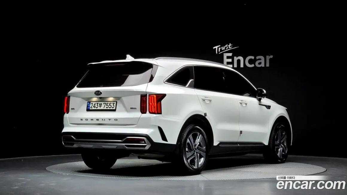 Kia Sorento — фото 3