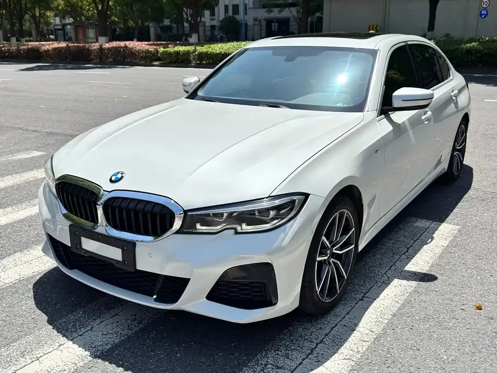BMW 3 Series — фото 1