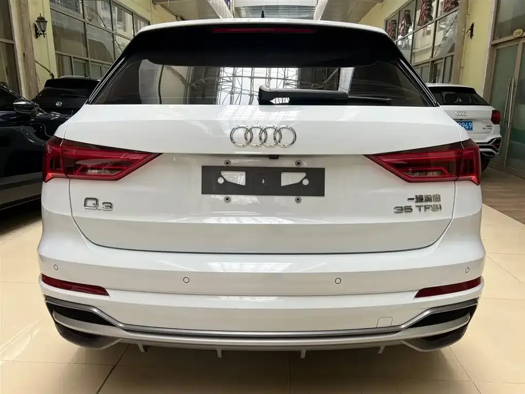 Audi Q3 — фото 2