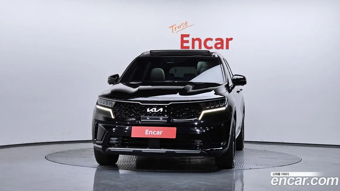 Kia Sorento — фото 7