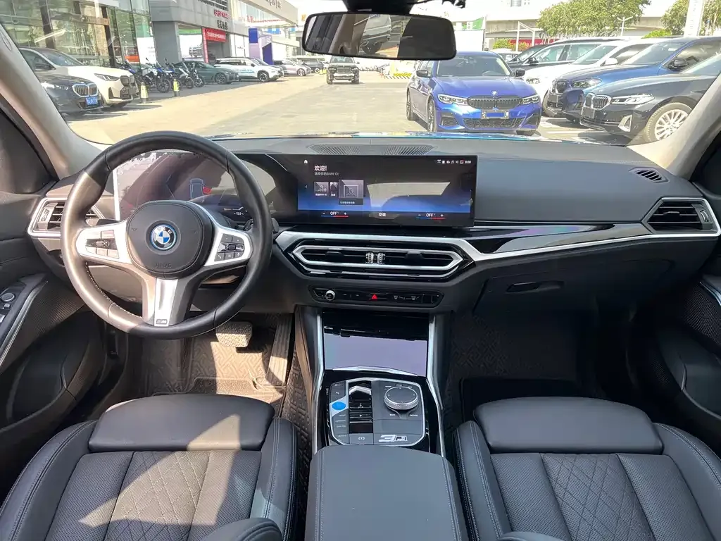 BMW i3 — фото 6