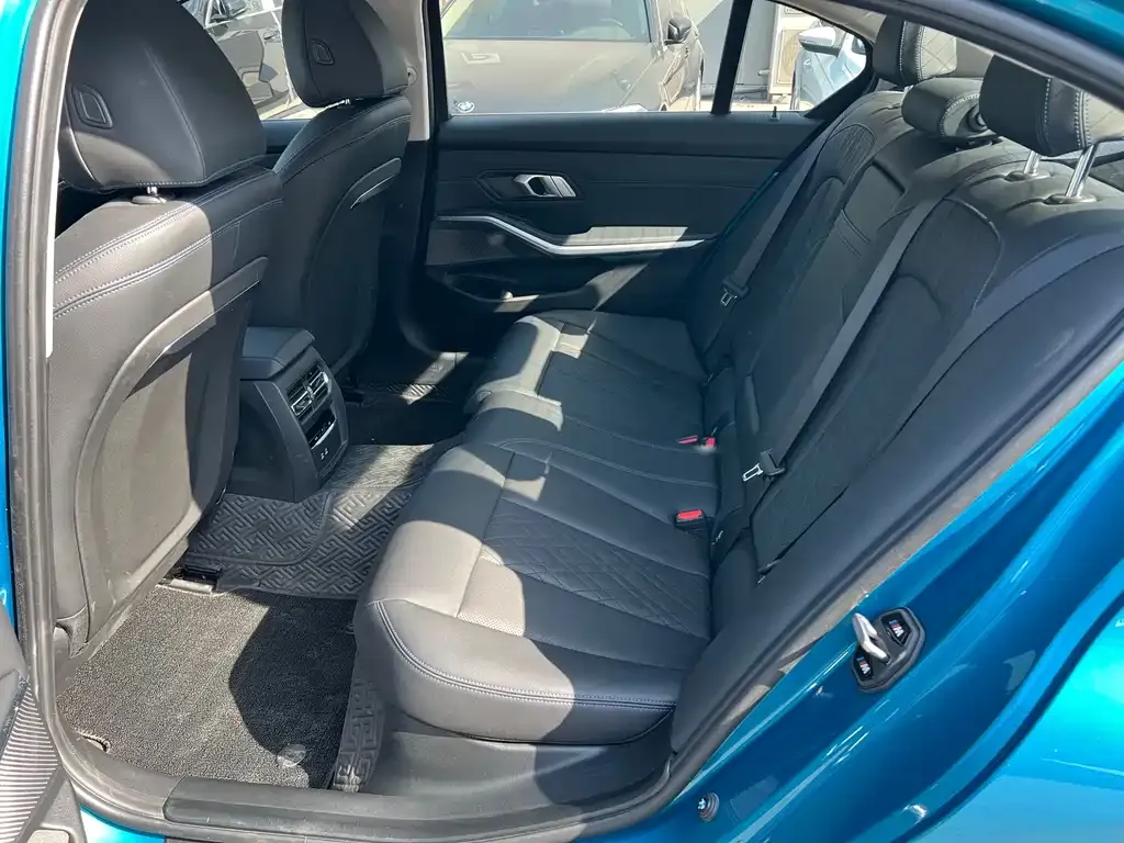 BMW i3 — фото 10