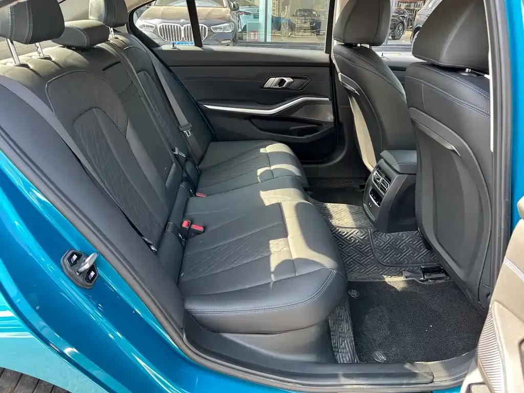 BMW i3 — фото 4