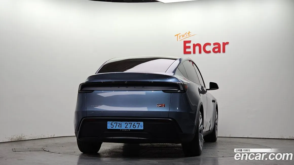 Tesla Model Y — фото 2