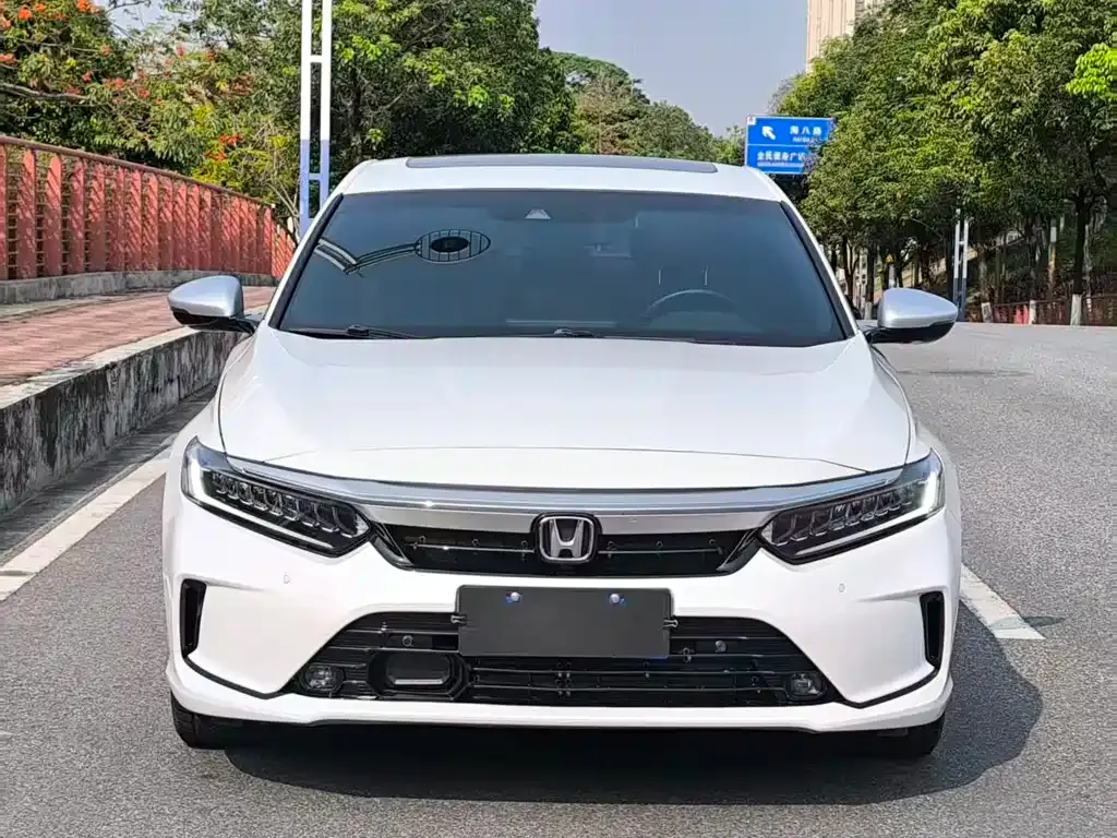 Honda Inspire — фото 9