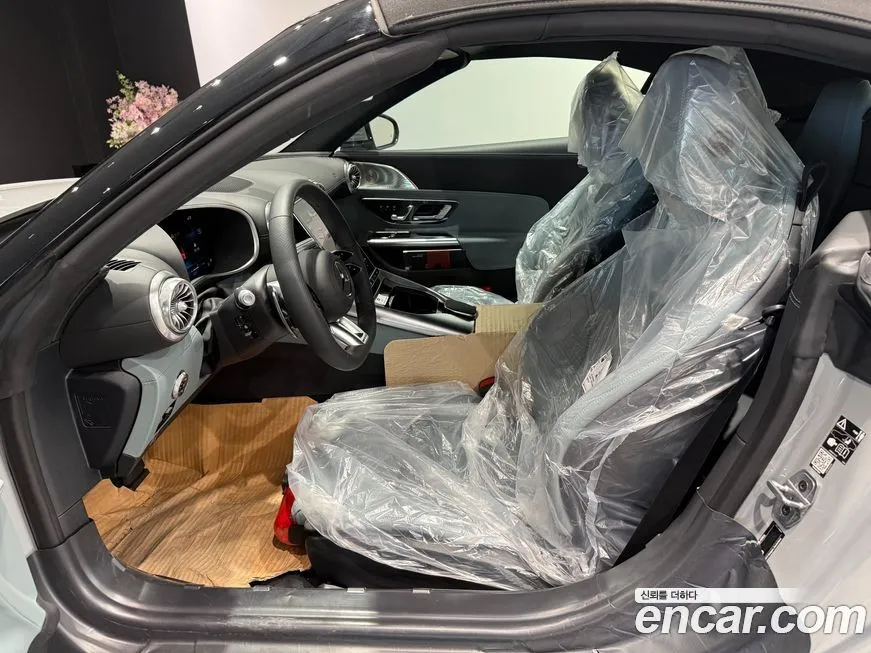Mercedes-Benz SL-Class 2025 из KR, фото 5