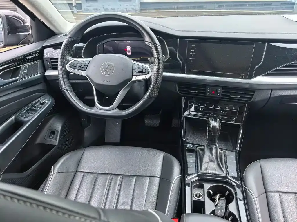 Volkswagen Passat — фото 3