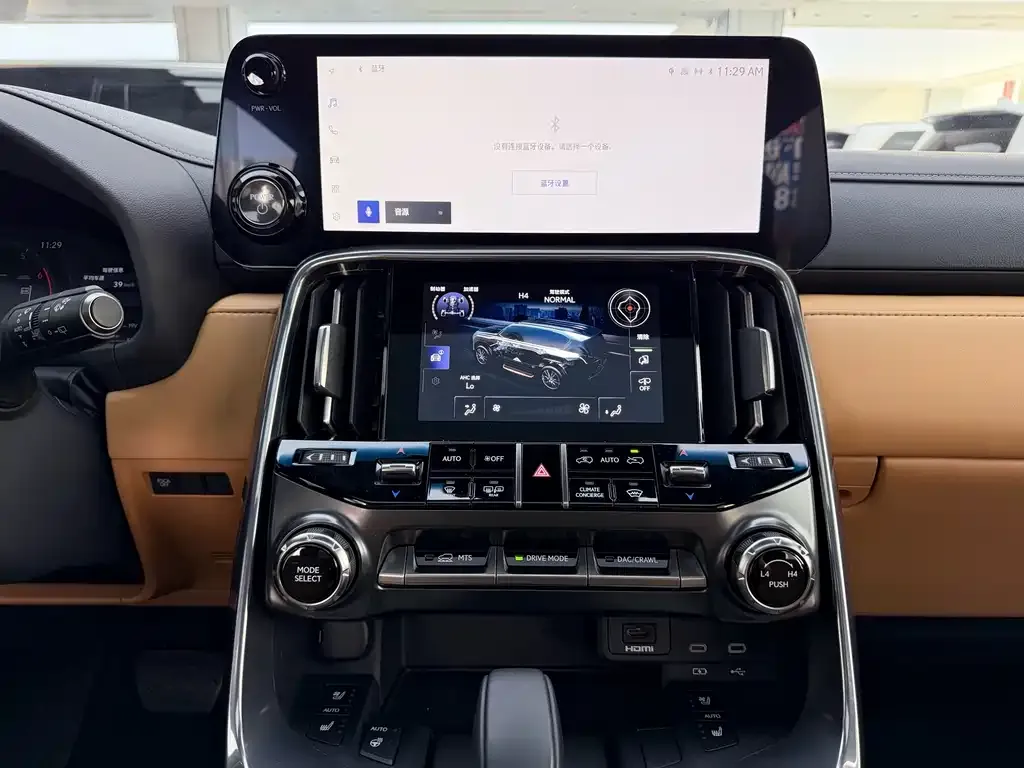 Lexus LX — фото 3