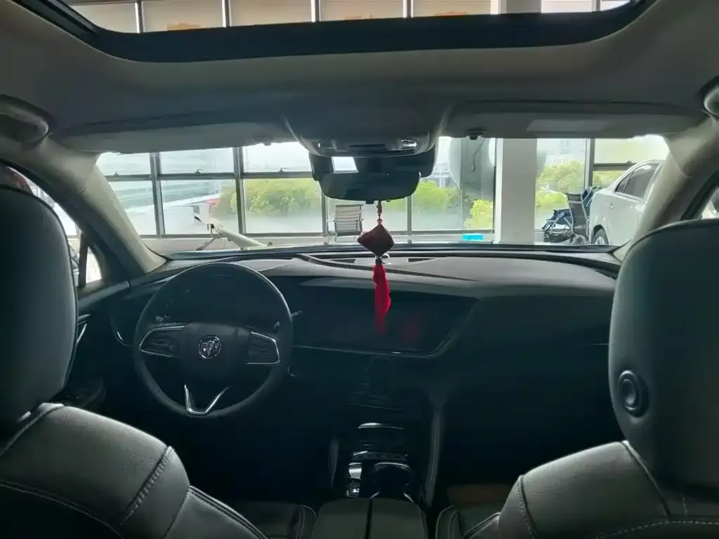 Buick Envision Plus — фото 3