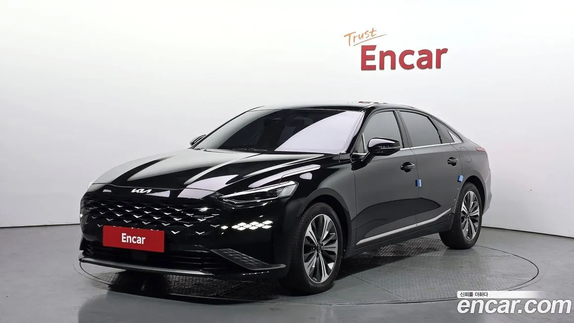Kia K8