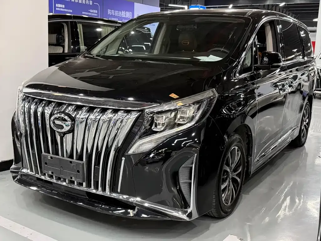 GAC Motor Trumpchi M8 — фото 1