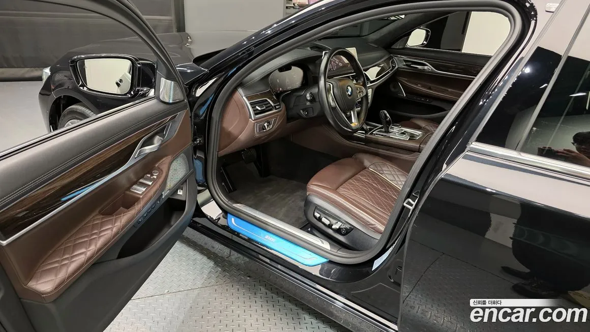 BMW 7-Series 2022 из KR, фото 9